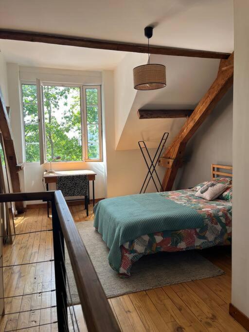 Duplex De Charme En Centre Ville Avec Terrasse Brive-la-Gaillarde Kültér fotó